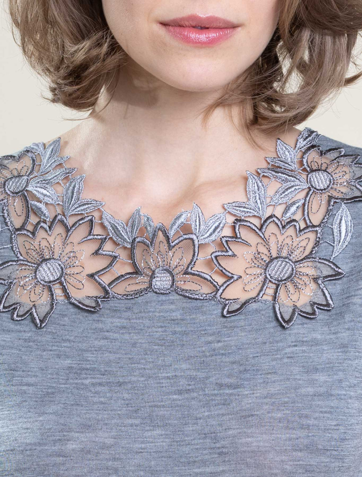 Maglia lana seta tulle fiori