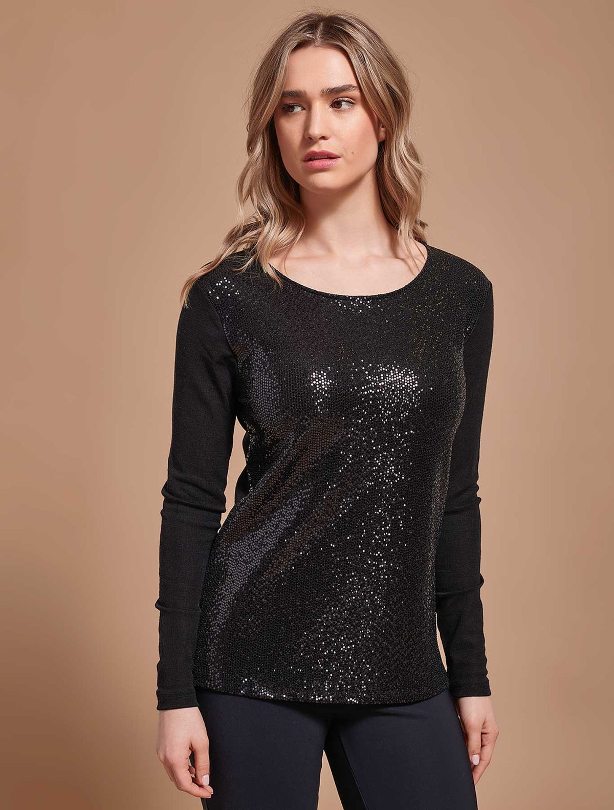 Maglia lana seta e lustrini nera