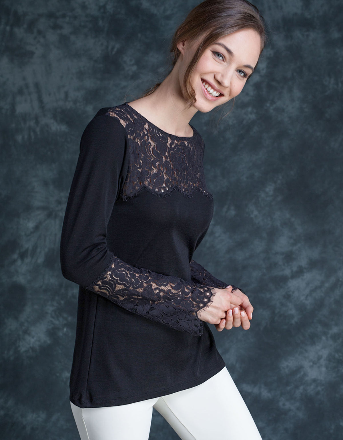 Maglia lana seta pizzo sfrangiato