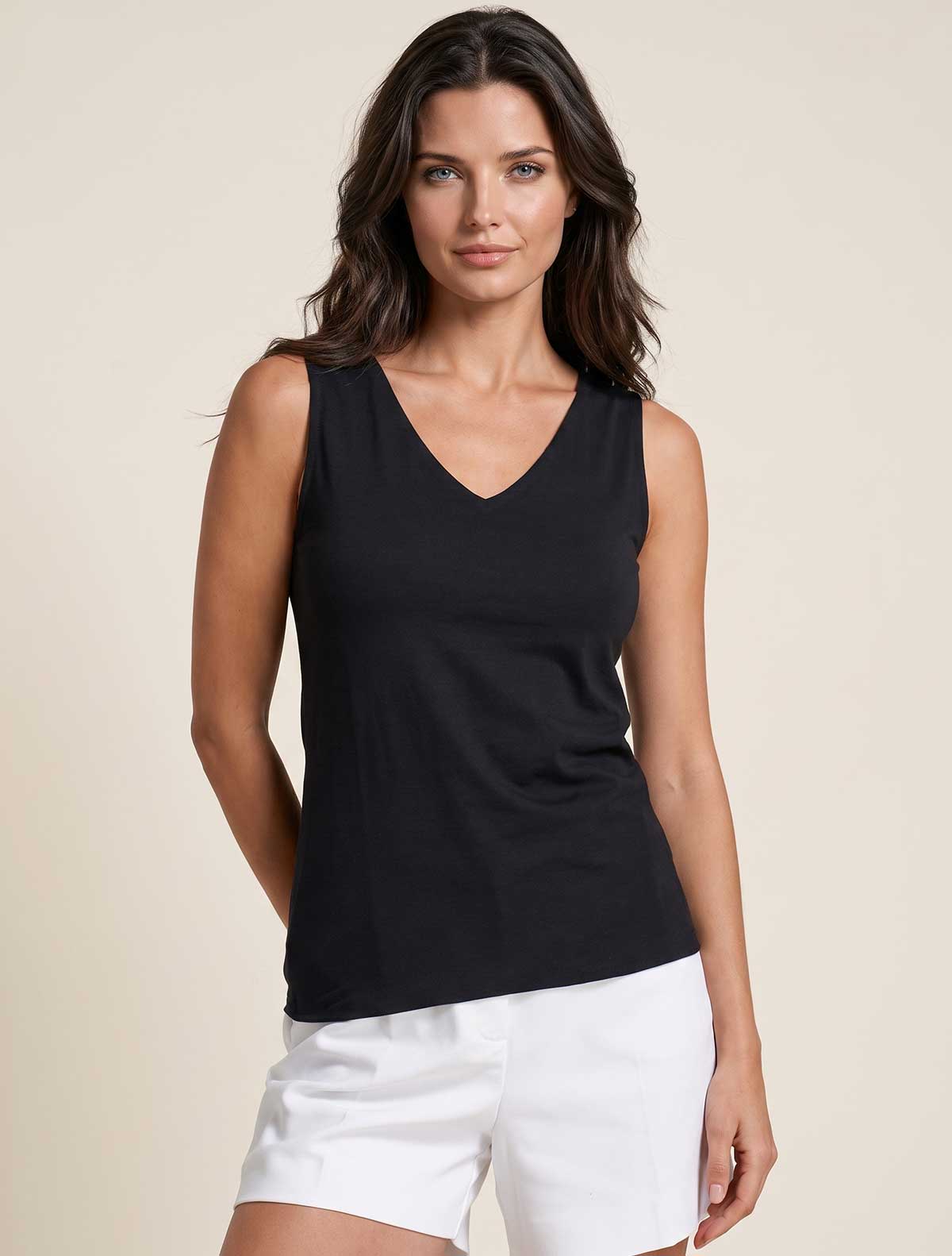 Raw cut cotton v-neck top * Nero