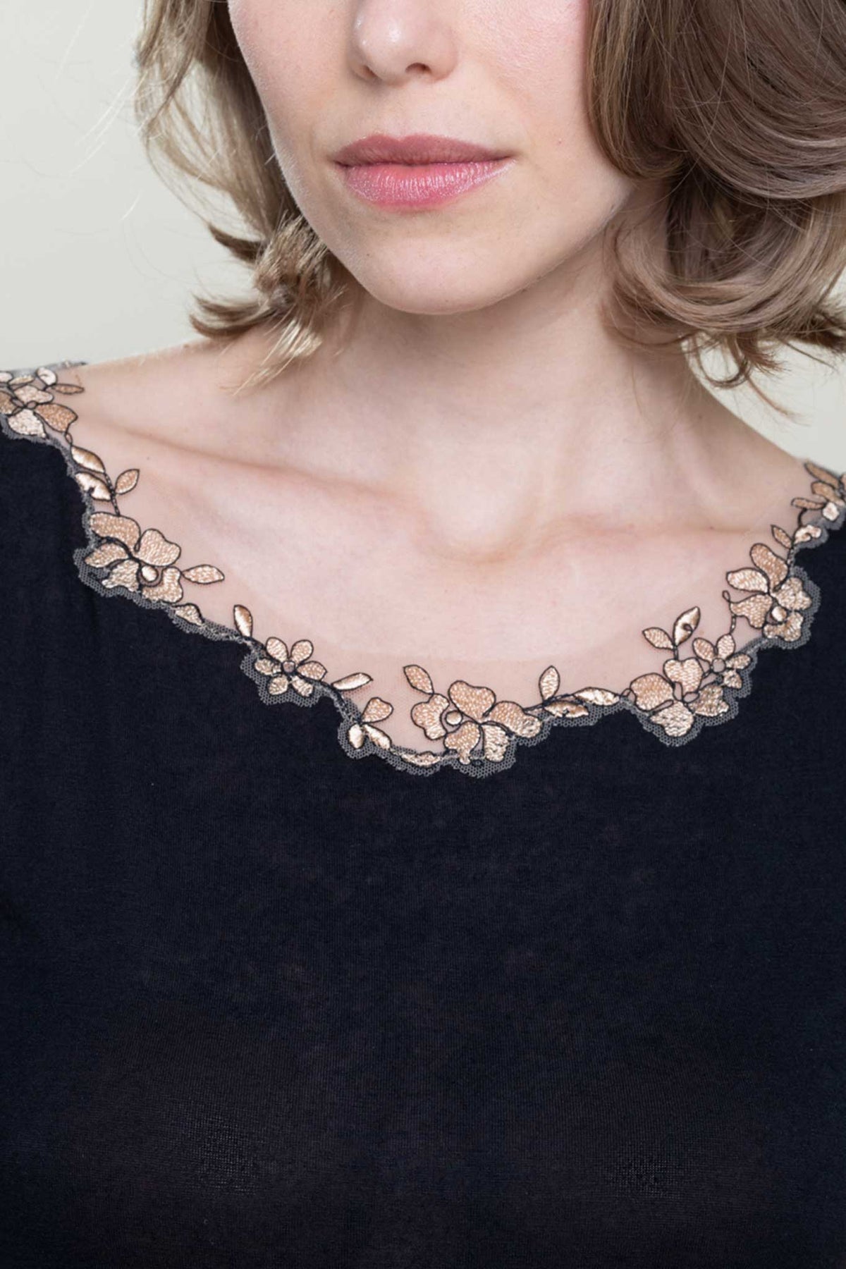 Maglia Agata modal cashmere tulle ricamato