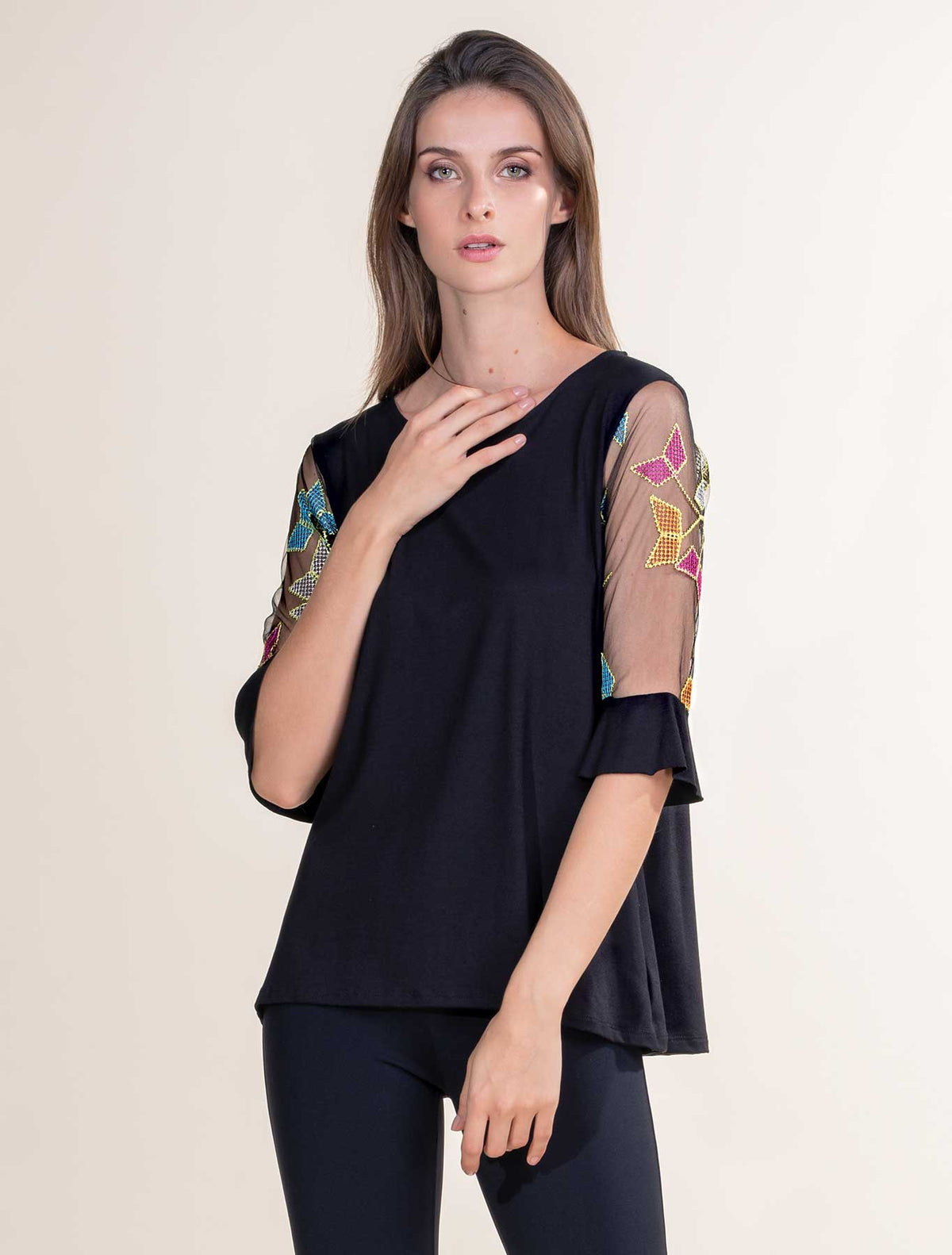 Maglia viscosa tulle ricamato