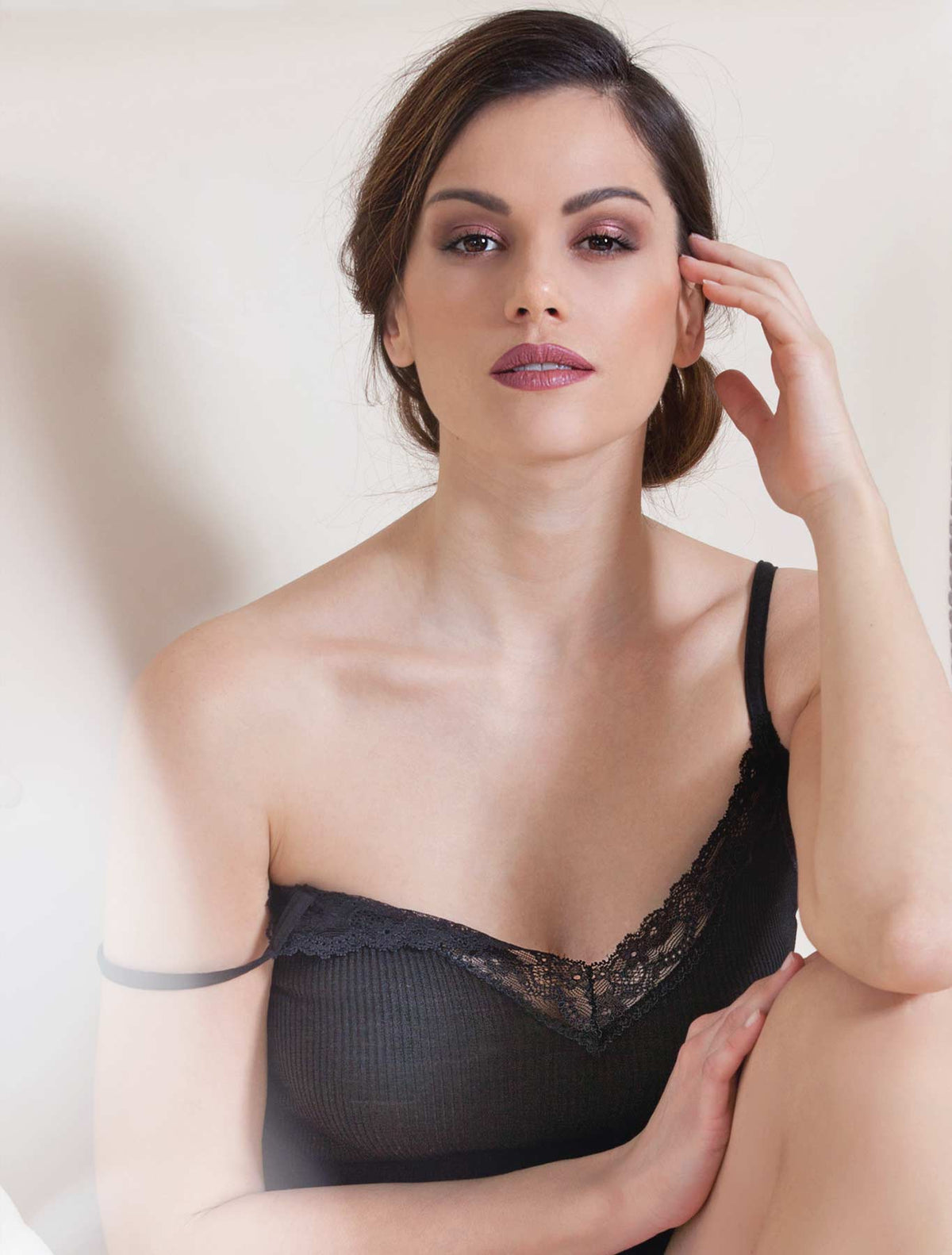 Top lana seta plissé pizzo ali