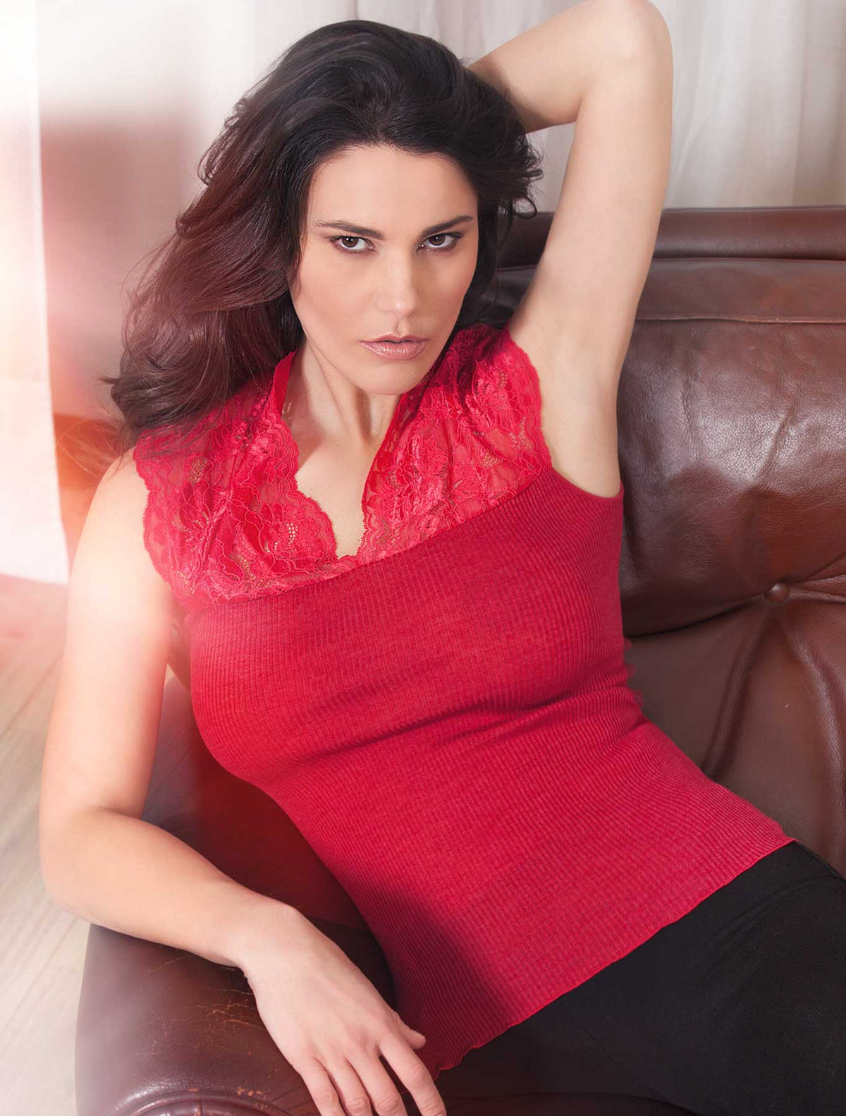 Ribbed wool-silk camisole with shiny lace