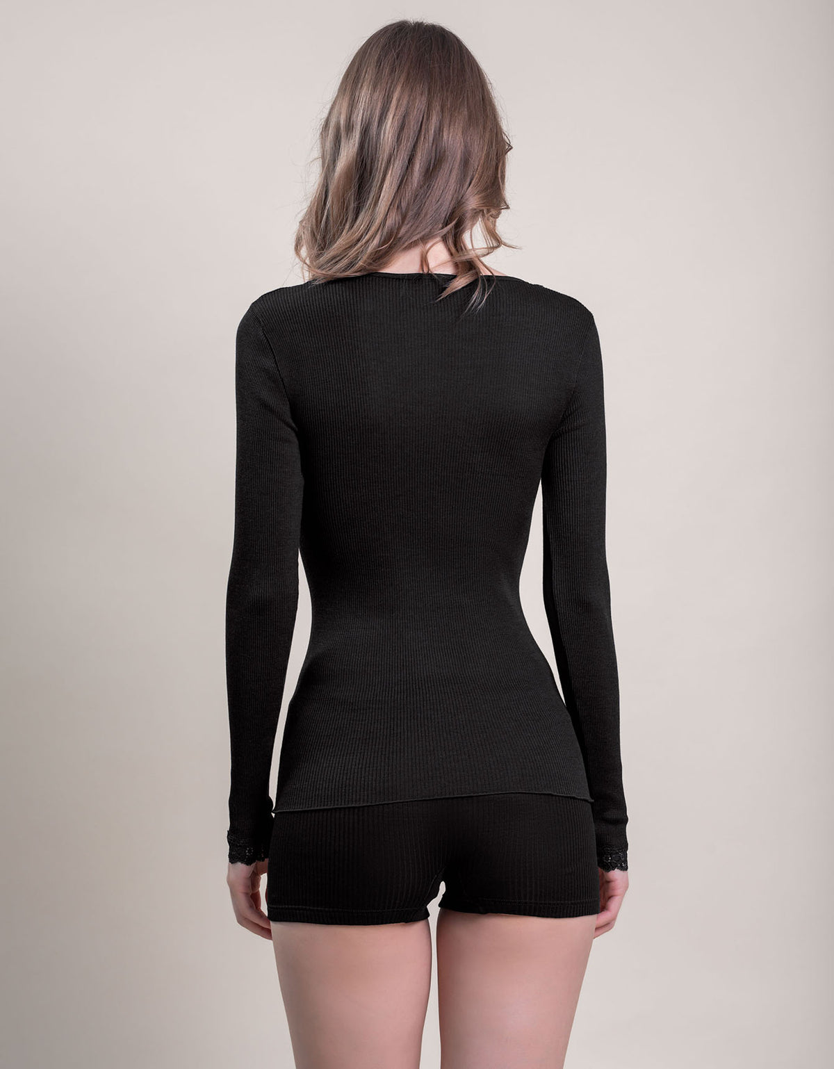 Haut Elisa laine soie plissée et dentelle