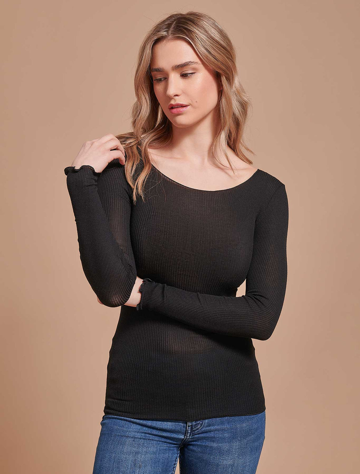 Maglia Irene cashmere modal plissé colore nero