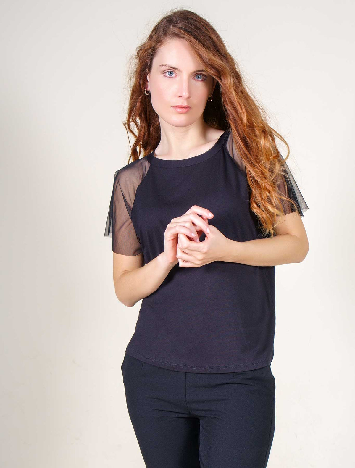 T-shirt viscosa maniche tulle nero