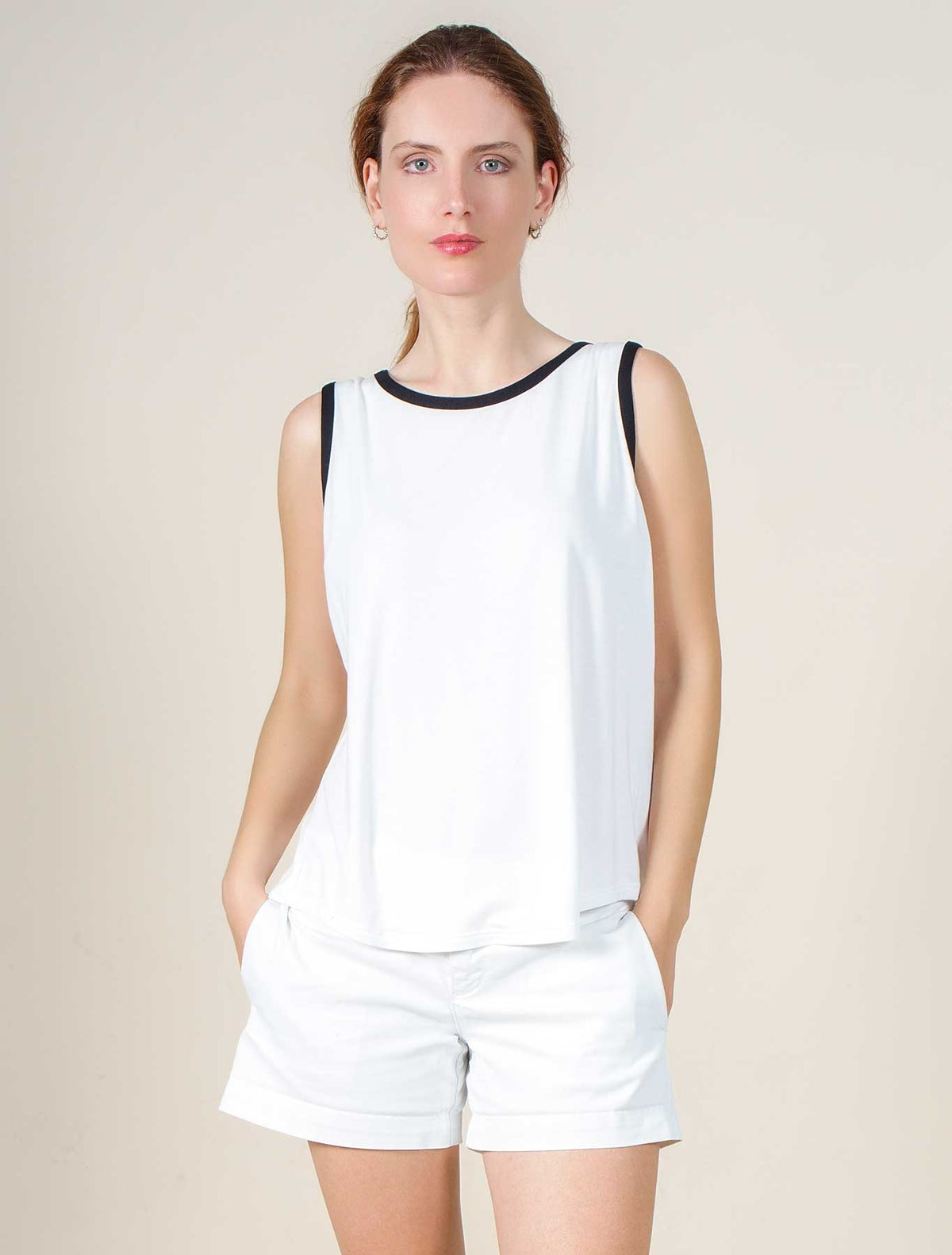 Canotta viscosa oblò bordo contrasto bianco